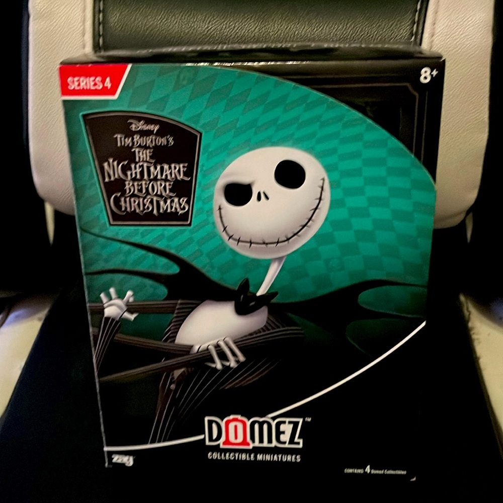 Domez Nightmare before Christmas series 4 set